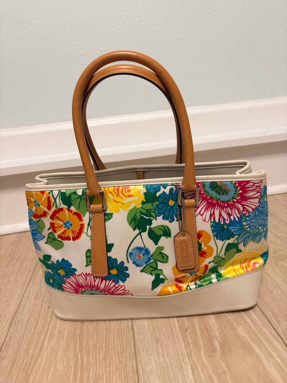Coach Floral Tote Canvas Leather Multicolor Spring Shoulder Bag - Picture 10 of 10